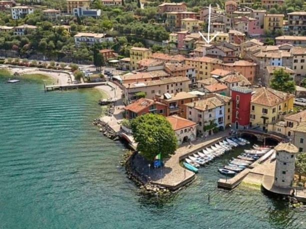 Apartamento Dependance Malcesine Exterior foto