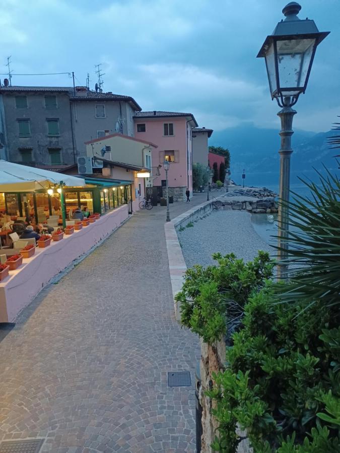 Apartamento Dependance Malcesine Exterior foto